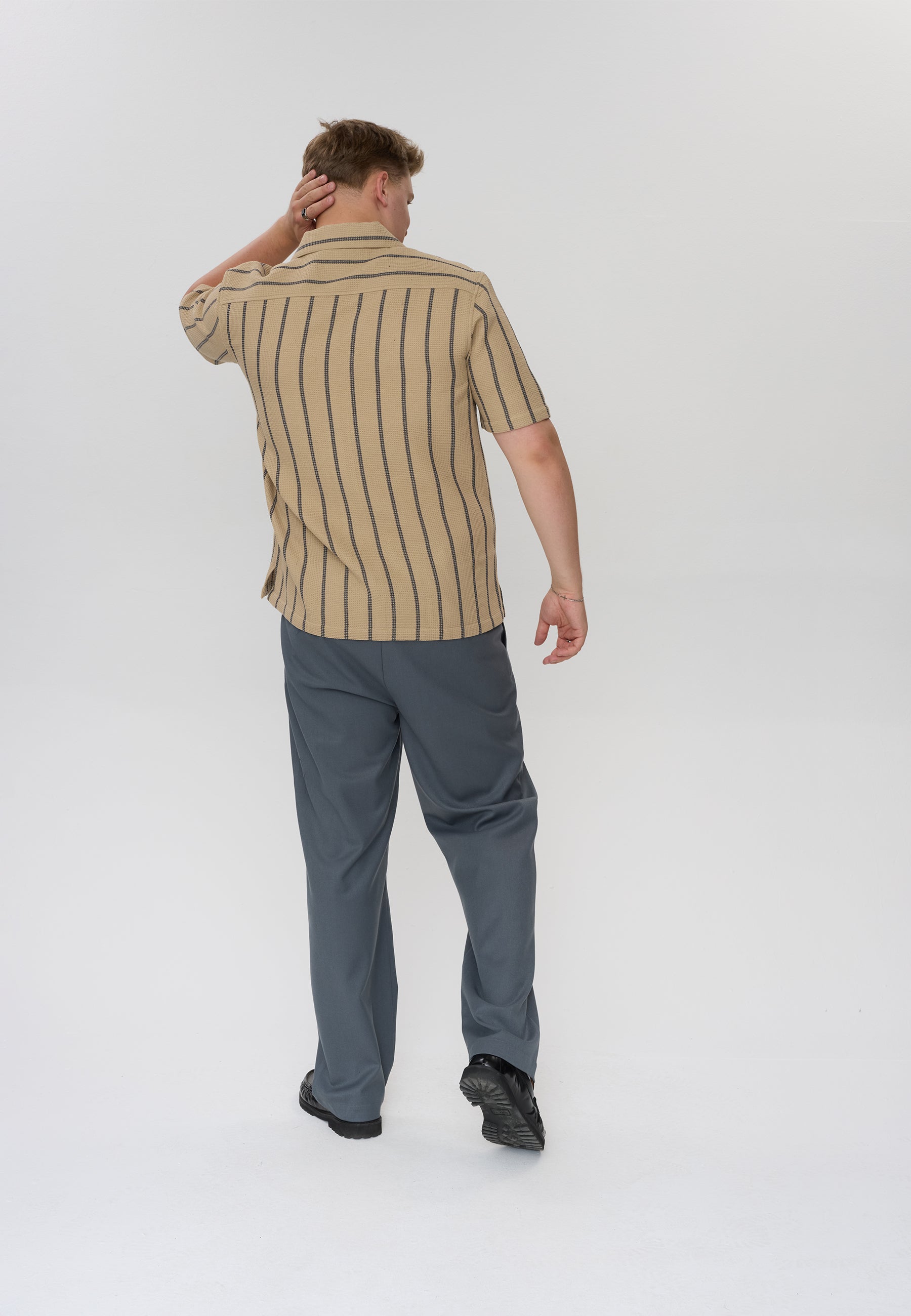 DXNMXRK. DXFridolin Shirt Off white