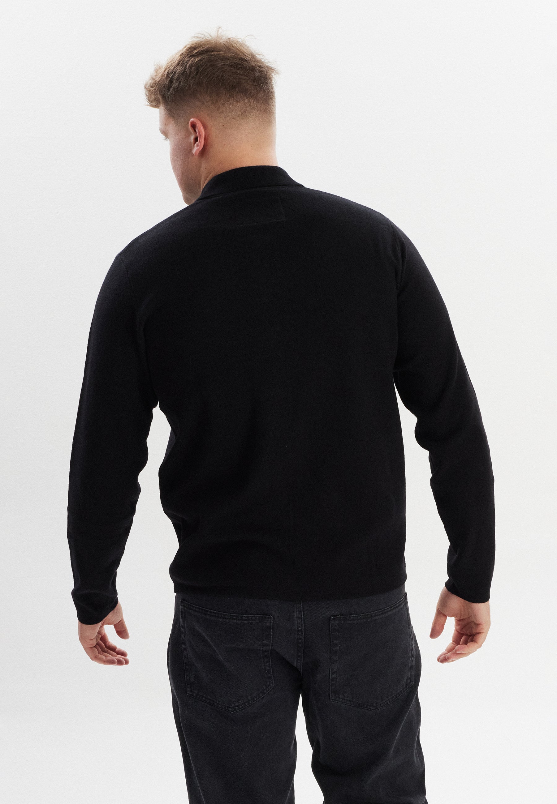 DXNMXRK. DXGodfred Knitwear Black